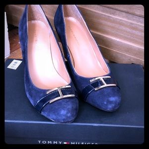 Womens Tommy Hilfiger dress shoes